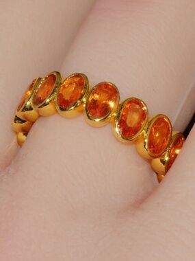 CERTIFIED NATURAL 5.04CTS ORANGE SAPPHIRE SOLID 18K GOLD ETERNITY BAND RING